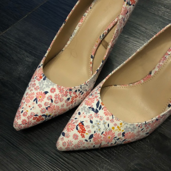 Cute heels ! - Picture 7 of 7